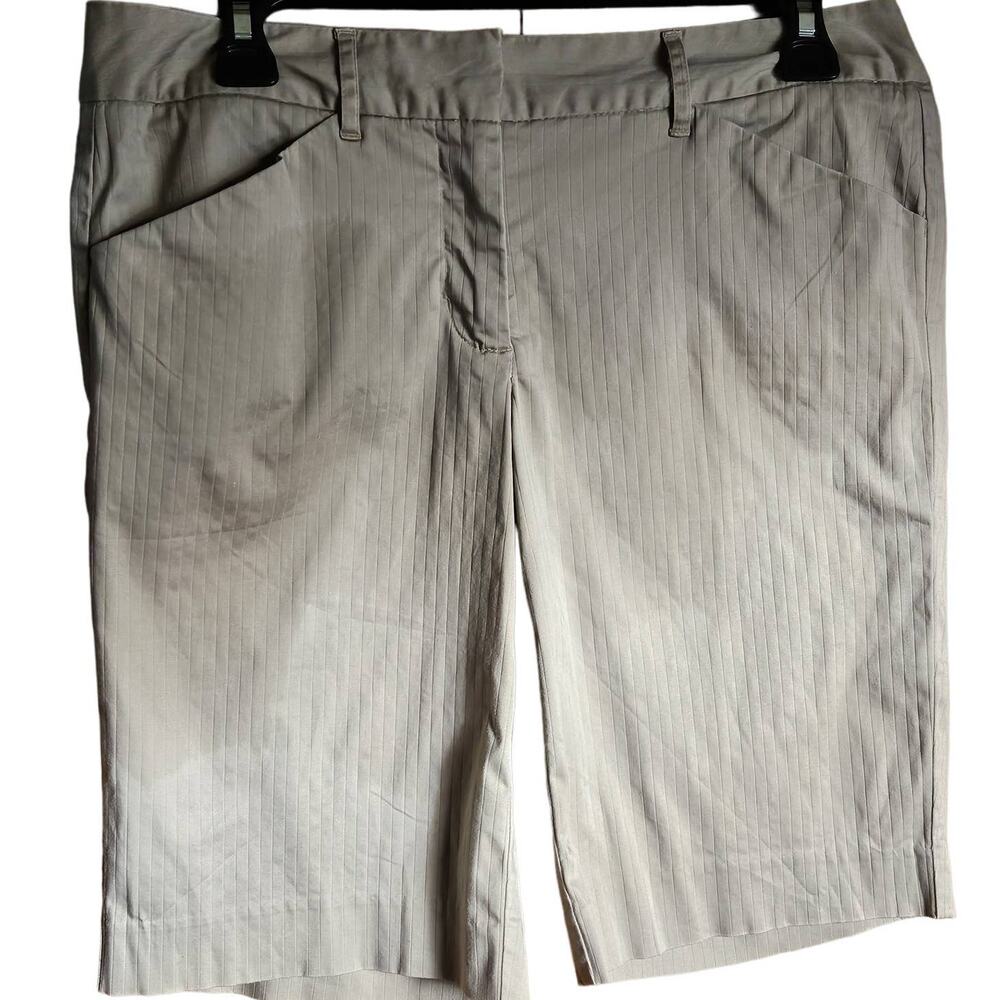 Tan Bermuda Shorts Size 6